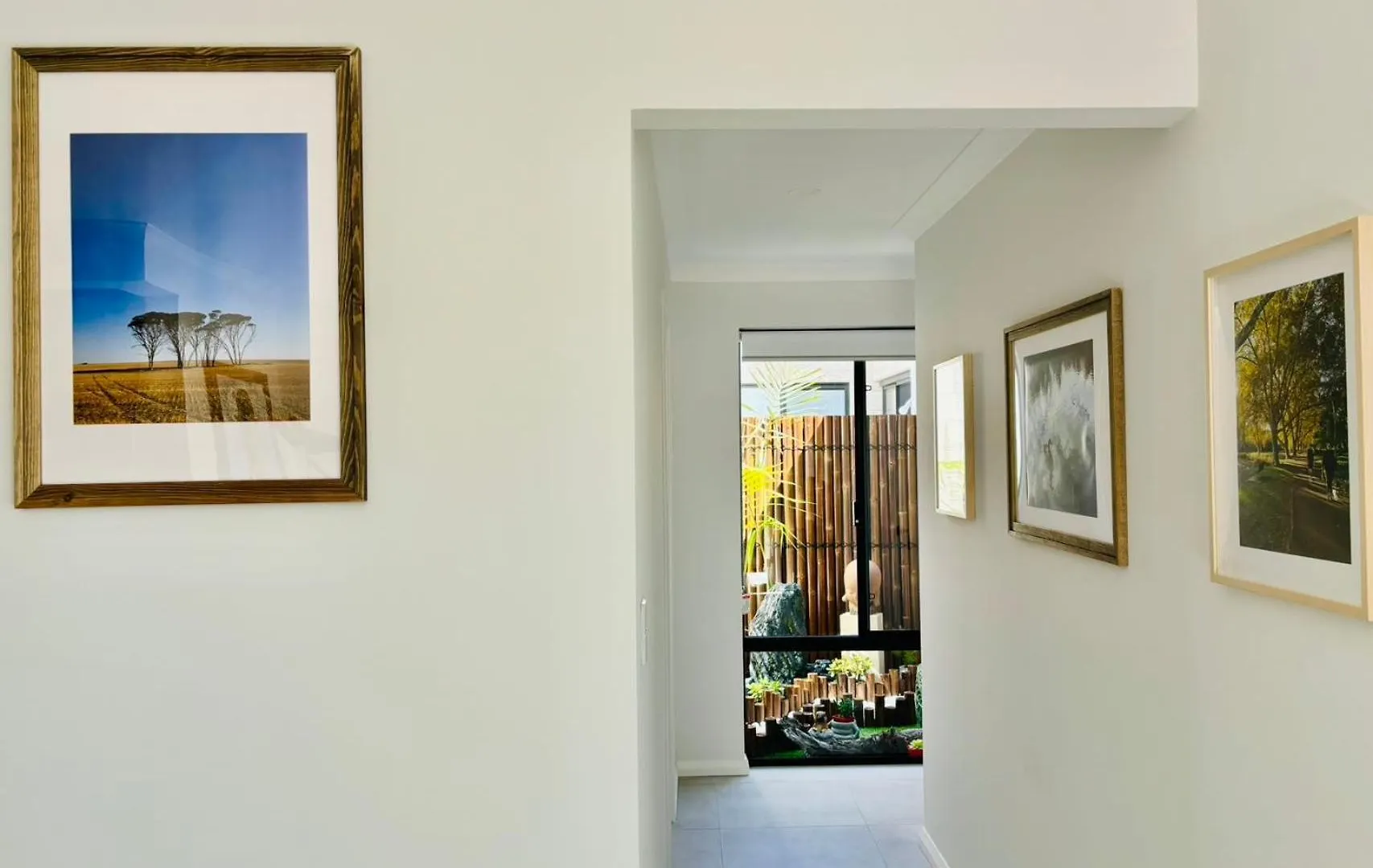 New Modern Retreat Steps From Shops & Eats Apartment Perth