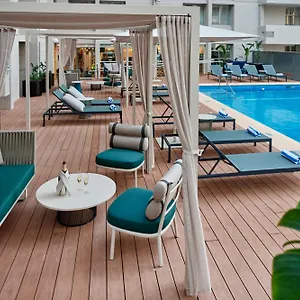 5* Szálloda Parmelia Hilton